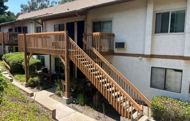 Cozy 1 Bedroom Condo with Walk-In Closet & Patio
