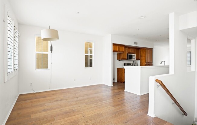 1309 SONGBIRD WAY