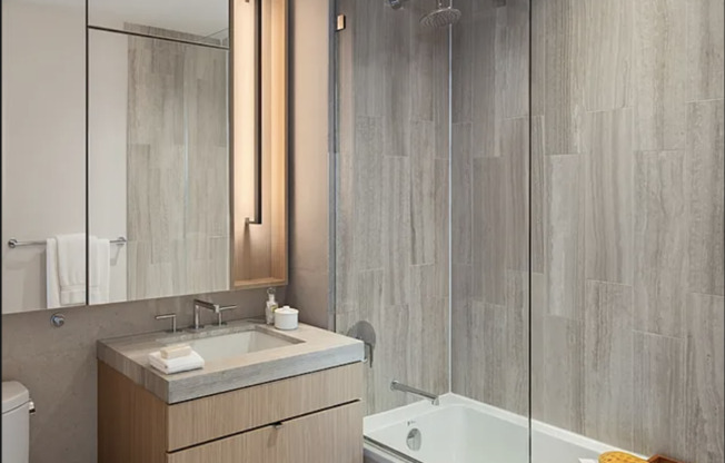 2 beds, 2 baths, $14,500, Unit 4012