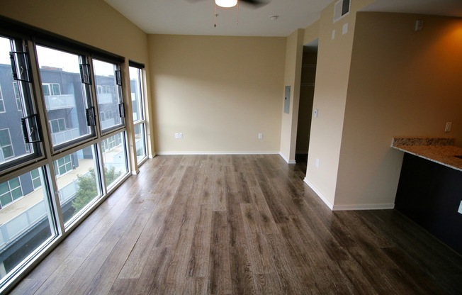 Studio, 1 bath, 404 sqft, $1,195, Unit APT 315