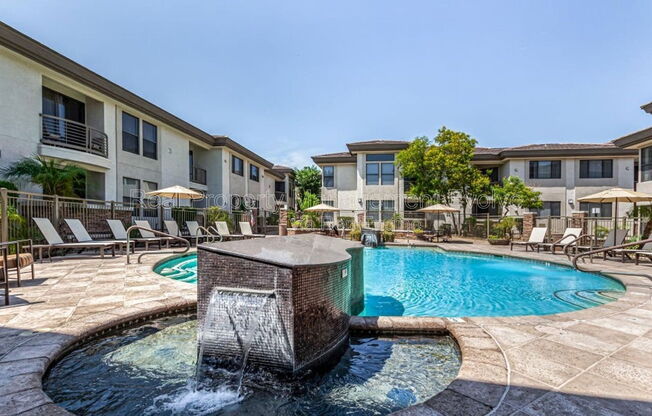 2 beds, 2 baths, 927 sqft, $1,550, Unit 2164