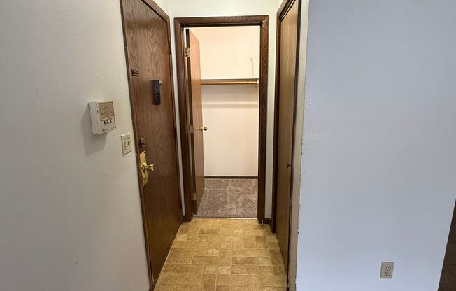 1208 27th Ave S