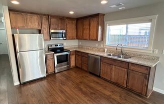 3 beds, 2 baths, 1,192 sqft, $1,795, Unit 2228