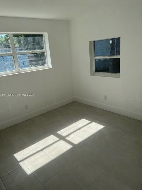 122 HARVARD RD