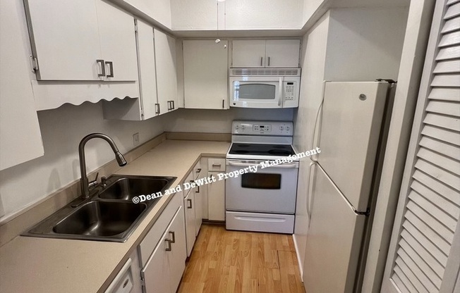 6100 12 ST S