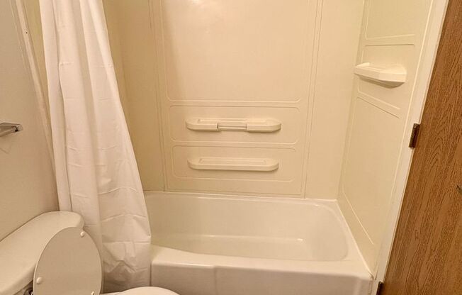 1 bed, 1 bath, 550 sqft, $755, Unit 1118C