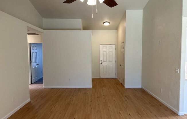 132 W. ROBIN AVE. - 3 BEDROOM 2 BATHROOM - VISALIA