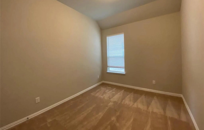 4109 SMOKEY HL CT