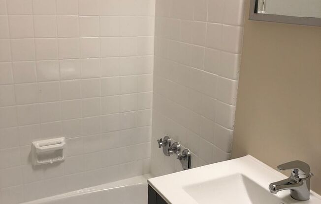 Studio, 1 bath, 460 sqft, $2,100, Unit 0312