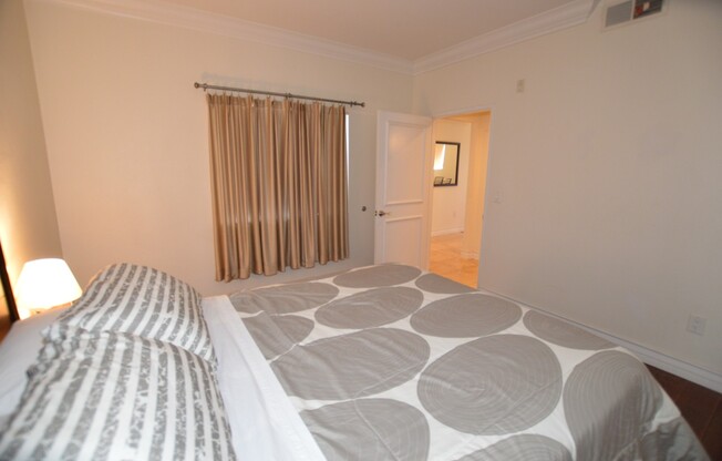 1 bed, 1 bath, $1,595, Unit # 420