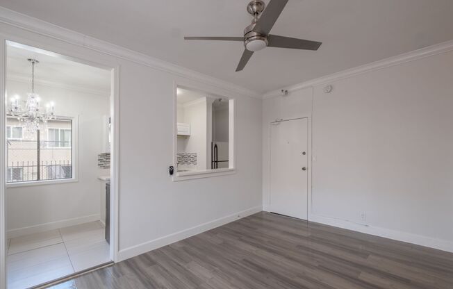 Mariposa Willows- *** 1 FREE MONTH ***