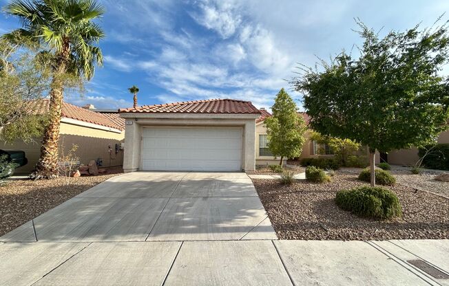 Cozy Summerlin Single Story Home!