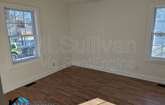 609 N ELIZABETH ST