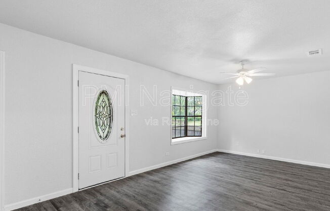 1719 SCHLEY AVE