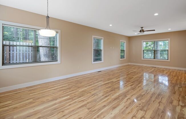 Modern Kenilworth Home