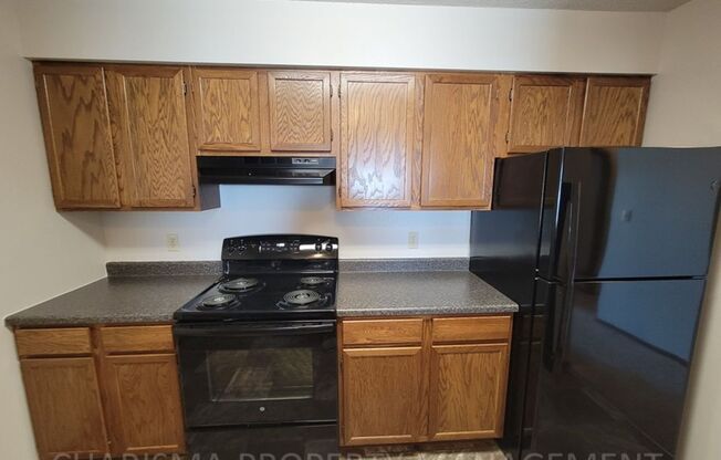 1 bed, 1 bath, 650 sqft, $849, Unit 1020 Southland Lane #06