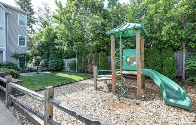 Ambaum Place I | Modern Apartment Homes w/ In-Unit Laundry!