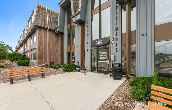 2610 E FOUNTAIN BLVD