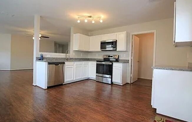 3 Bedroom 2 bath home!