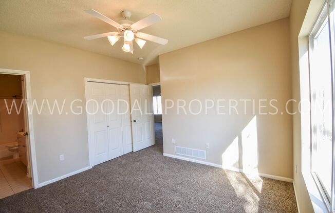 2 beds, 2 baths, $1,395