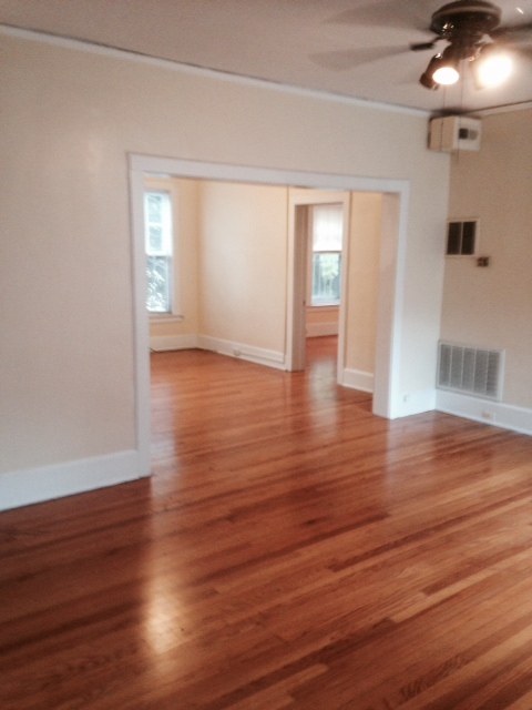 2 beds, 1 bath, $1,395, Unit Apt 12