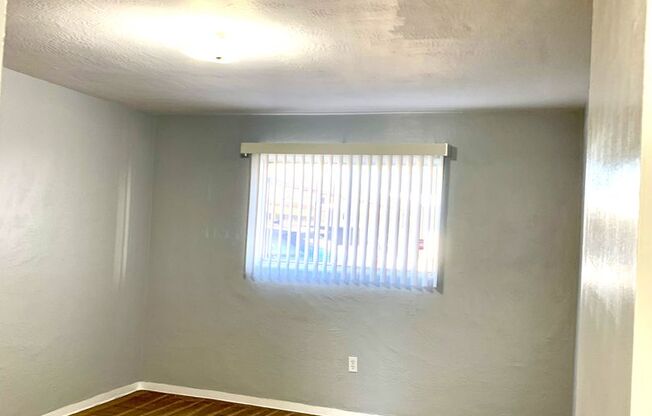 1 bed, 1 bath, 745 sqft, $950, Unit 6723 Bell