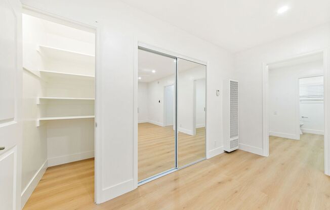 4130,4132 Palmwood Dr.