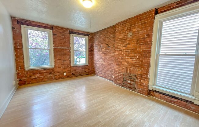 11-17 Clark Street