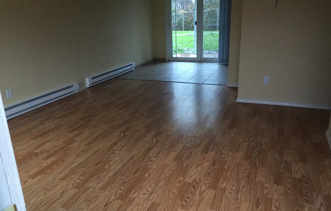 Jennings Lodge Apartments