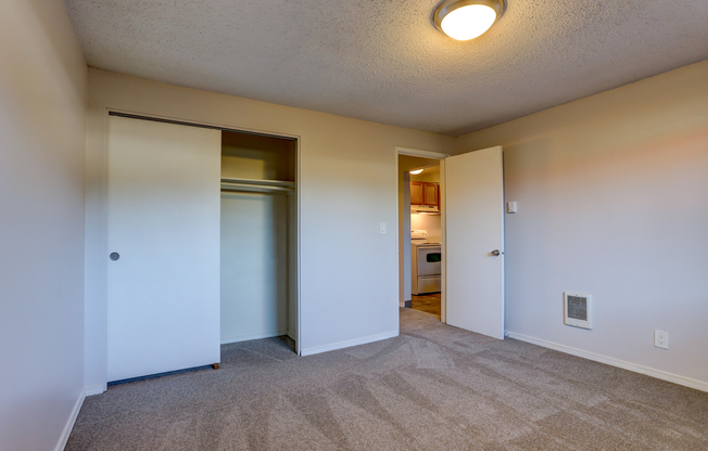 1 bed, 1 bath, 630 sqft, $1,195, Unit 03