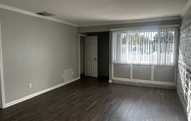 1 bed, 1 bath, 750 sqft, $2,385, Unit N7