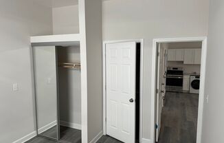 2 beds, 2 baths, $1,900, Unit 3F