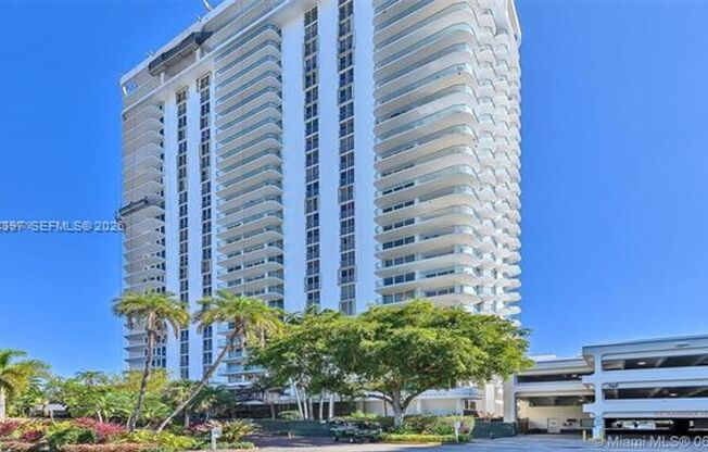 3 beds, 2 baths, $4,500, Unit # 4 L