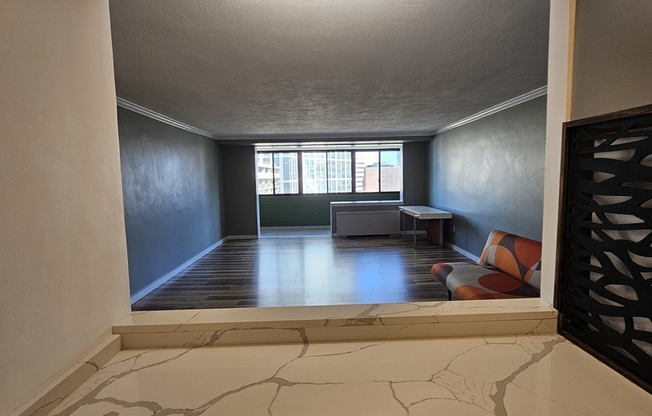 1 bed, 1 bath, 802 sqft, $3,150, Unit 10J