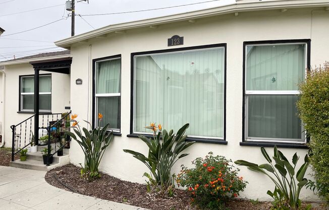 123 South &quot;D&quot; Street