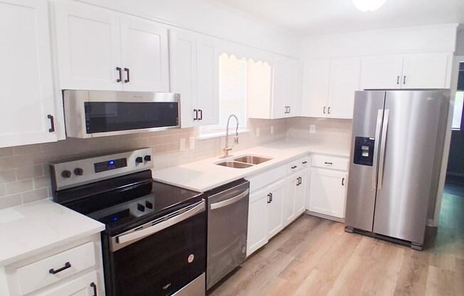 Completely Remodeled 4-Bedroom 2-Bath home located Weaver