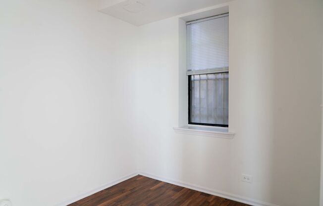 1 bed, 1 bath, 420 sqft, $1,325, Unit 3170-B