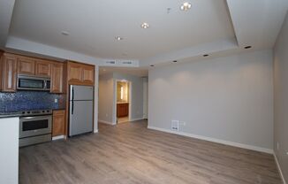 3 beds, 1.5 baths, 1,155 sqft, $2,495, Unit 101