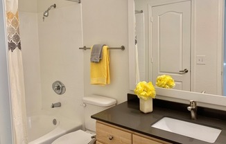 Open Bathroom | 3 Bedroom Apartments In Phoenix Arizona | Pavilions on Central