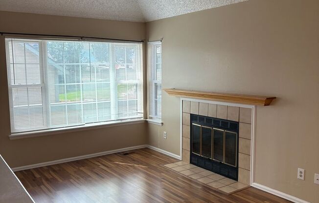 $1818 | 2BR/2BA | Dog Friendly Townhouse with a Loft in Briargate