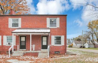 2233-2239 N Homestead Dr