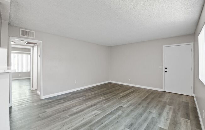 2 beds, 2 baths, 840 sqft, $1,750, Unit 210