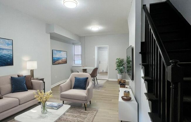 2Bd/ 1Bth House!! SECTION 8 ONLY!!