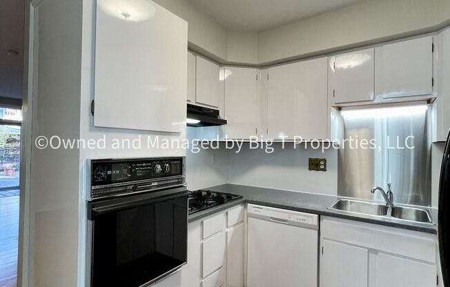 2 beds, 2 baths, $1,950