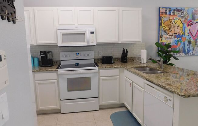 3/2.5 Townhome with private POOL! in Kissimmee