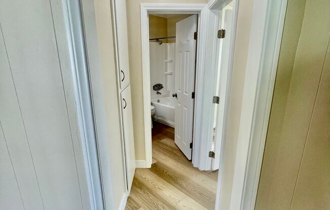 1 bed, 1 bath, 600 sqft, $1,950, Unit 209