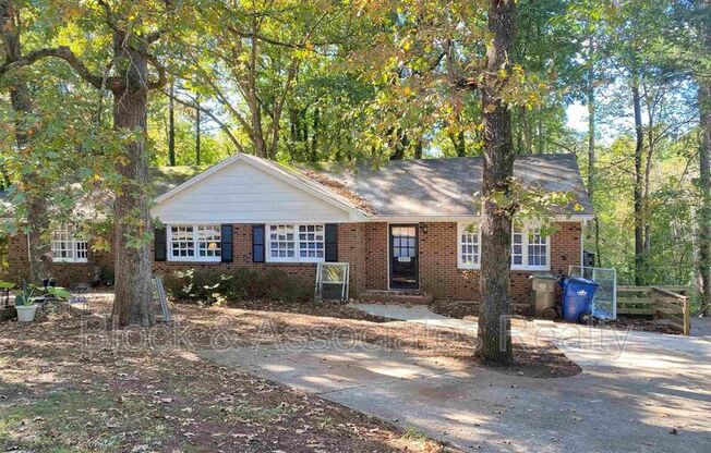 3215 CYANNE CIR