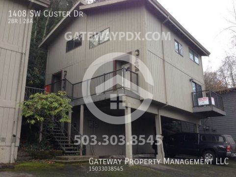 1408 SW Custer Dr