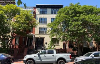 Dupont Circle Charmer 2 Bedroom Top Floor Condo with Fireplace