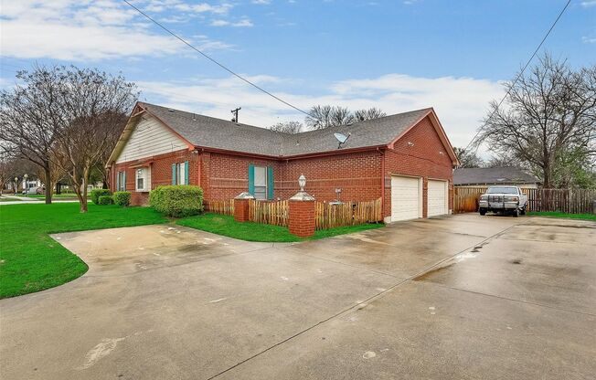 300-306 East Main Street